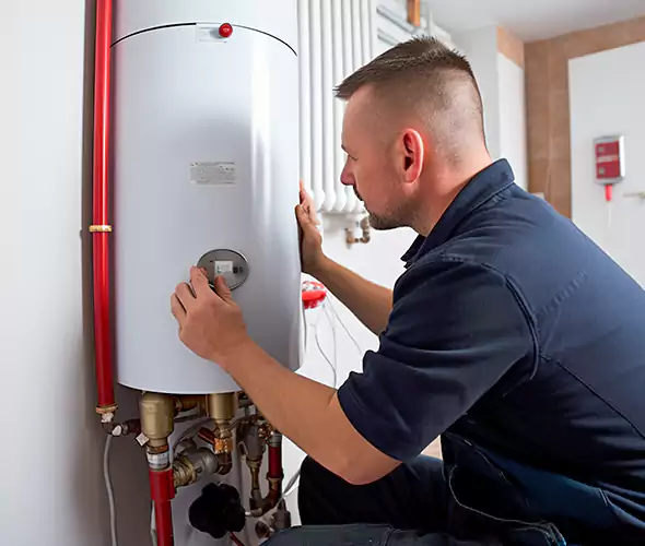 Expert Plumber for Gas Water Heater Replacement in Palm City, FL: Schedule Affordable Replacement Services with Us