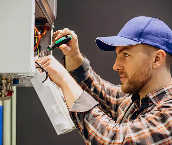Expert Plumber for Tankless Water Heater Maintenance in Palm City, FL: Schedule Professional Maintenance Services with Us