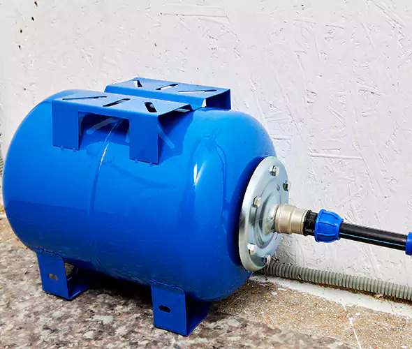 Expert Plumber for Well Pressure Tank Replacement in Palm City, FL: Schedule Affordable Tank Replacement Services with Us