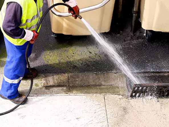 Why Choose Palm City Plumbers for Hydro Jetting in Palm City, FL?