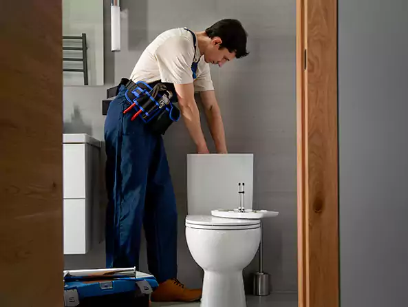 Why Choose Palm City Plumbers for Toilet Replacement in Palm City, FL?